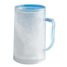 Enfría cerveza utilizando una jarra helada